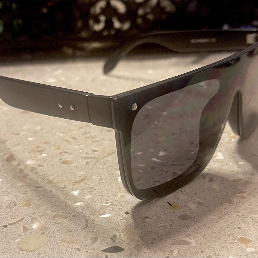 Steve Madden Sunglasses Black